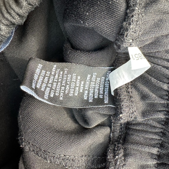 PRO Standard NBA Shorts with Logo Detail - Picture 5 of 6